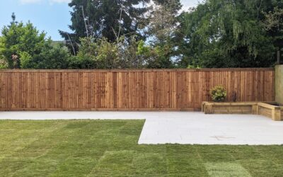 Incorporating a Fence into a Modern Landscape Design