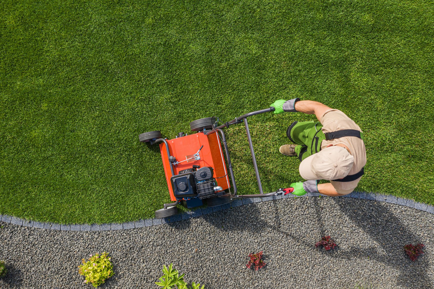 Hire a Professional Landscaper for your Commercial Property landscaper for your commercial property